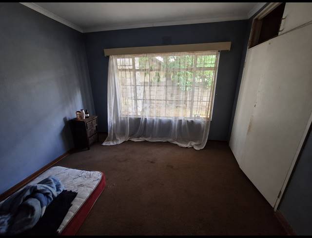 4 BEDROOM HOUSE FOR SALE IN VANDERBIJLPARK SE 7